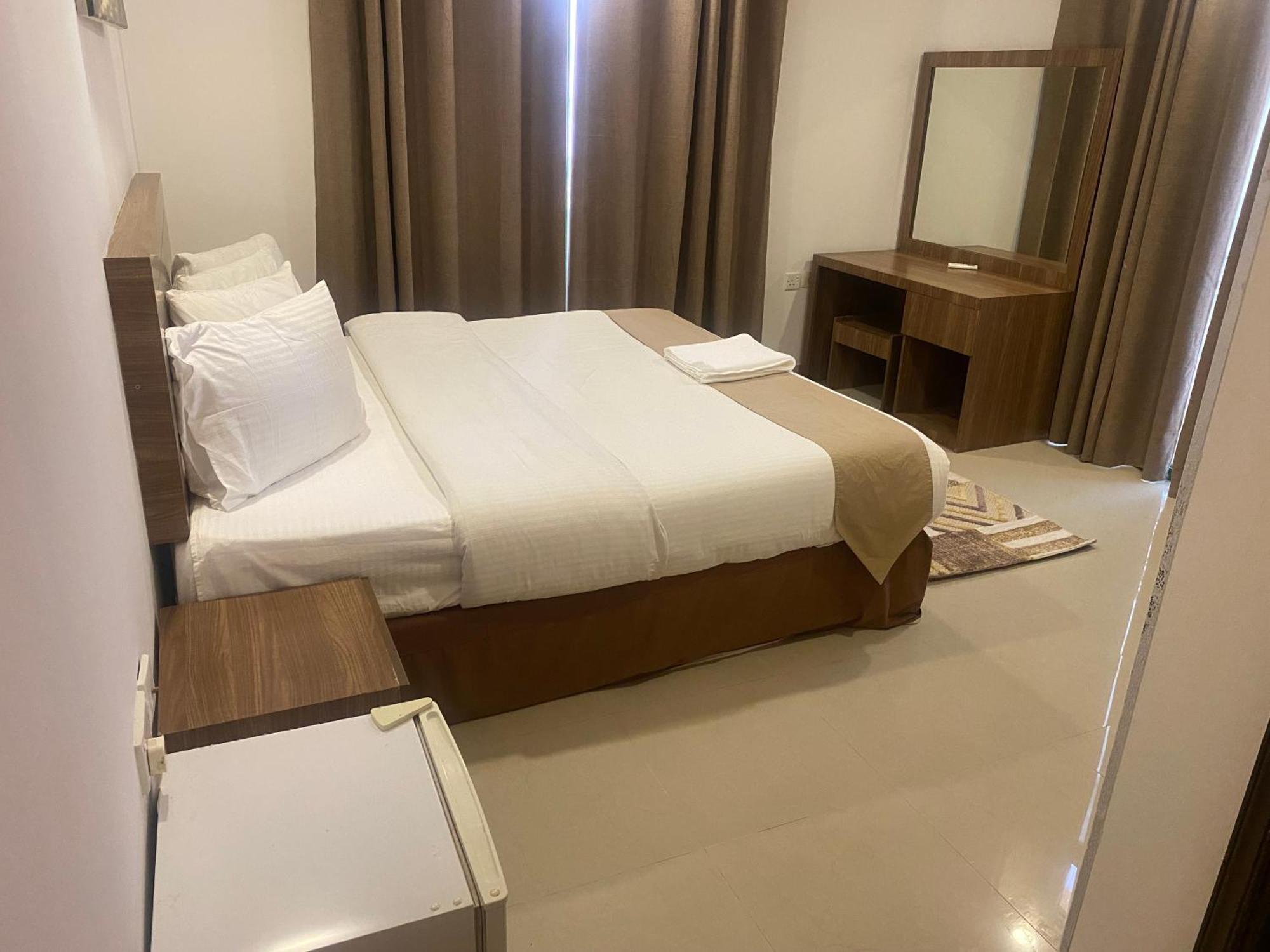Rabih Furnished Apartment Muscat